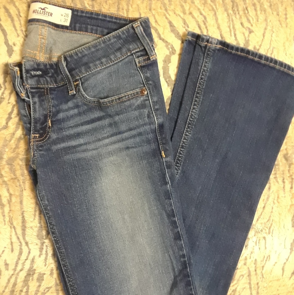 26/31 Hollister